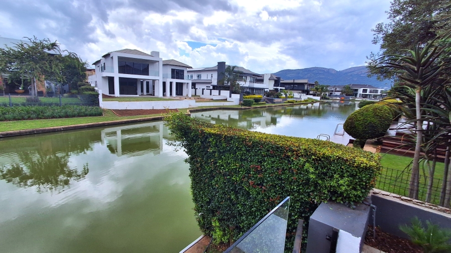 6 Bedroom Property for Sale in The Islands Estates North West